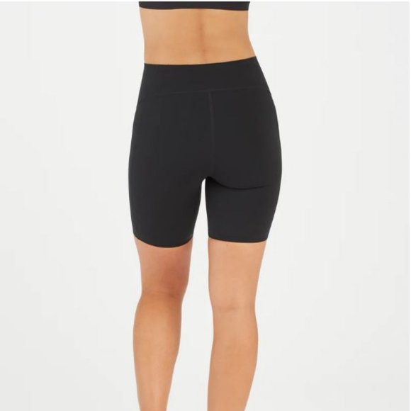 Spanx EveryWear Icon Bike Short w/Pocket 7" 50204R Black - Large Excellent Cond. - Picture 2 of 9
